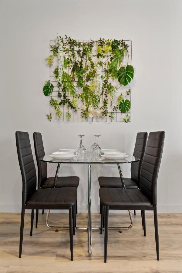 Aquarius: Upscale Flat In The Heart Of Bucharest! Apartment Ngoại thất bức ảnh