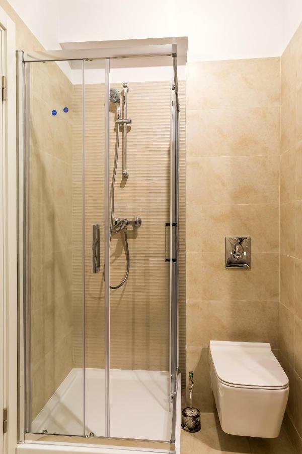 Aquarius: Upscale Flat In The Heart Of Bucharest! Apartment Ngoại thất bức ảnh